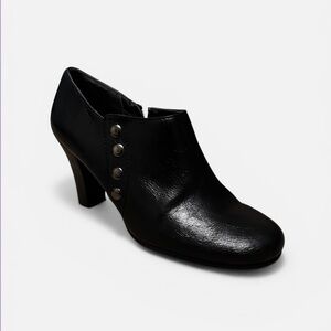 Aerosoles Ankle Booties Womens 8 Black Side Zip  2.5" Heel Faux Leather